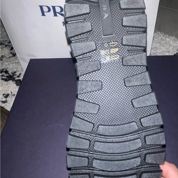 Prada Calzature Donna - Picture 4 of 5